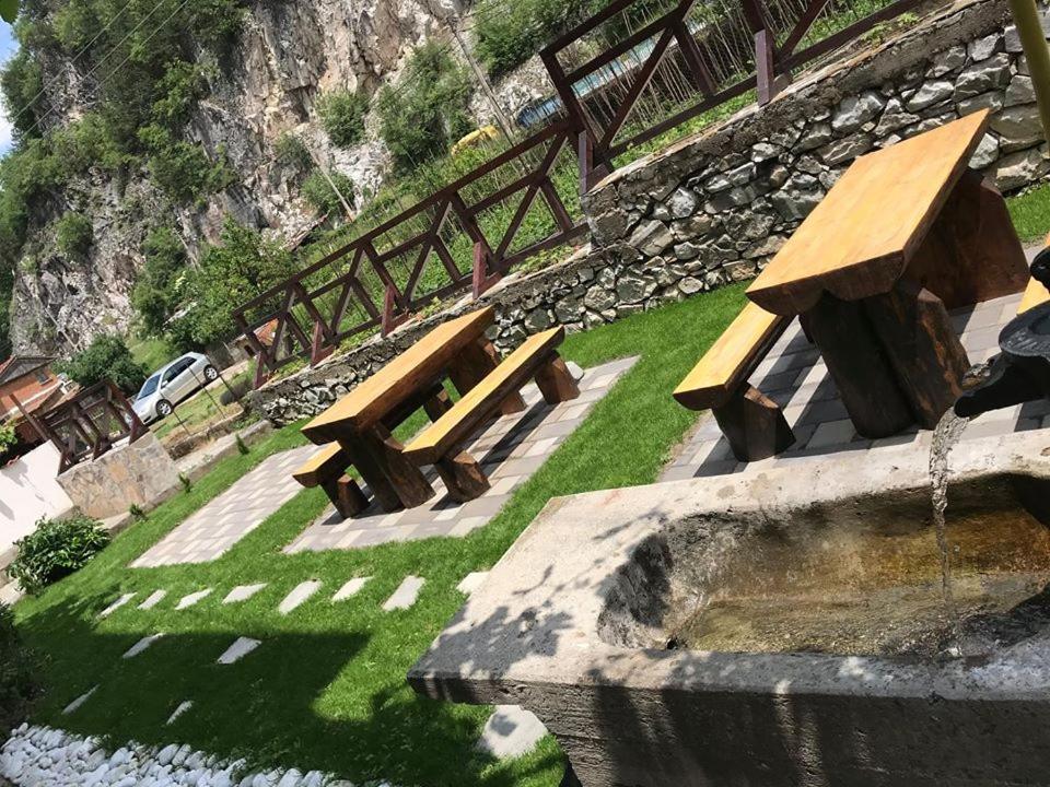 Viktoria Paradise Devin Exterior foto